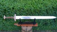Het zwaard van Redbad, gemaakt met vier ambachtslieden samen